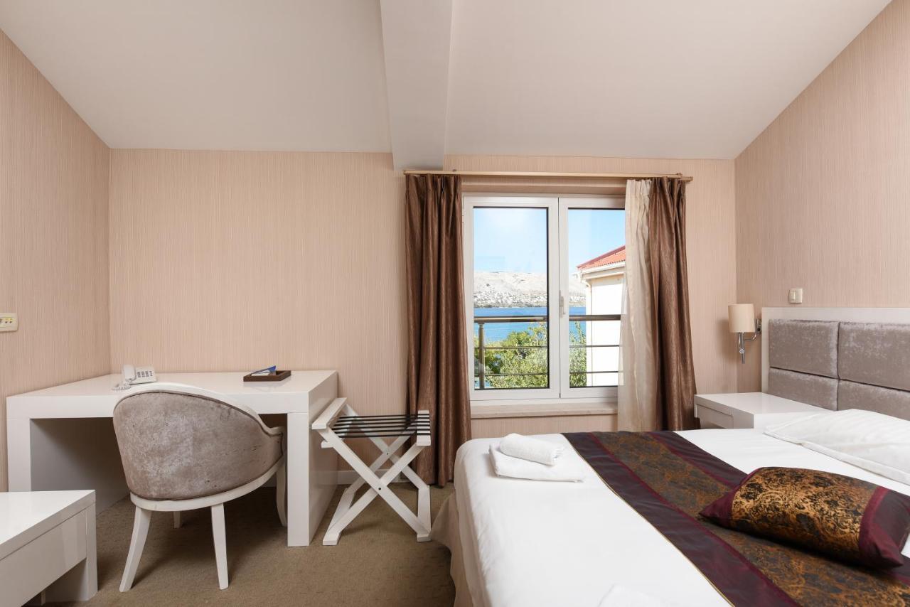 פג Family Hotel Zane מראה חיצוני תמונה
