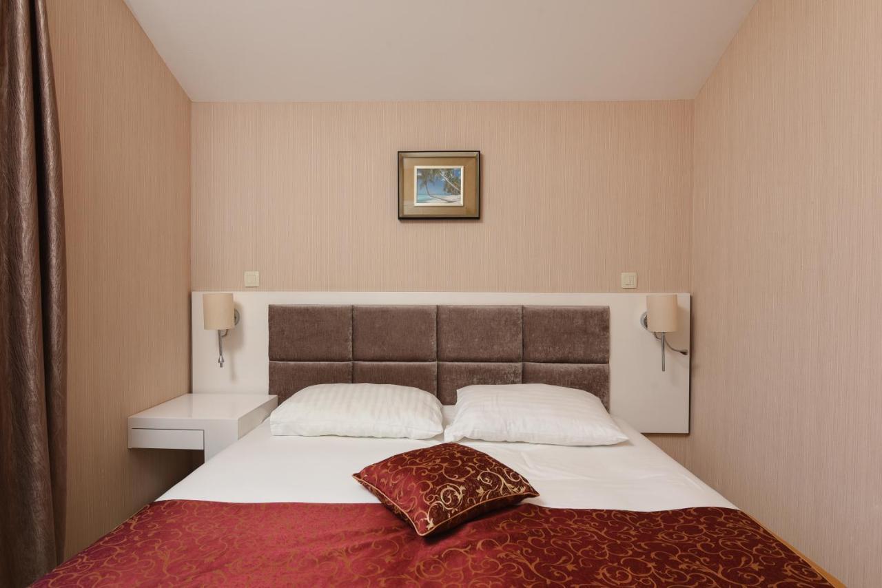פג Family Hotel Zane מראה חיצוני תמונה