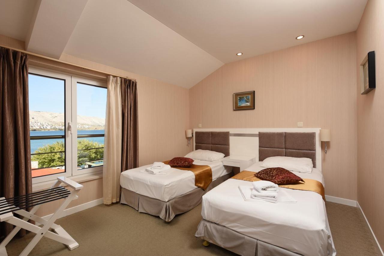 פג Family Hotel Zane מראה חיצוני תמונה