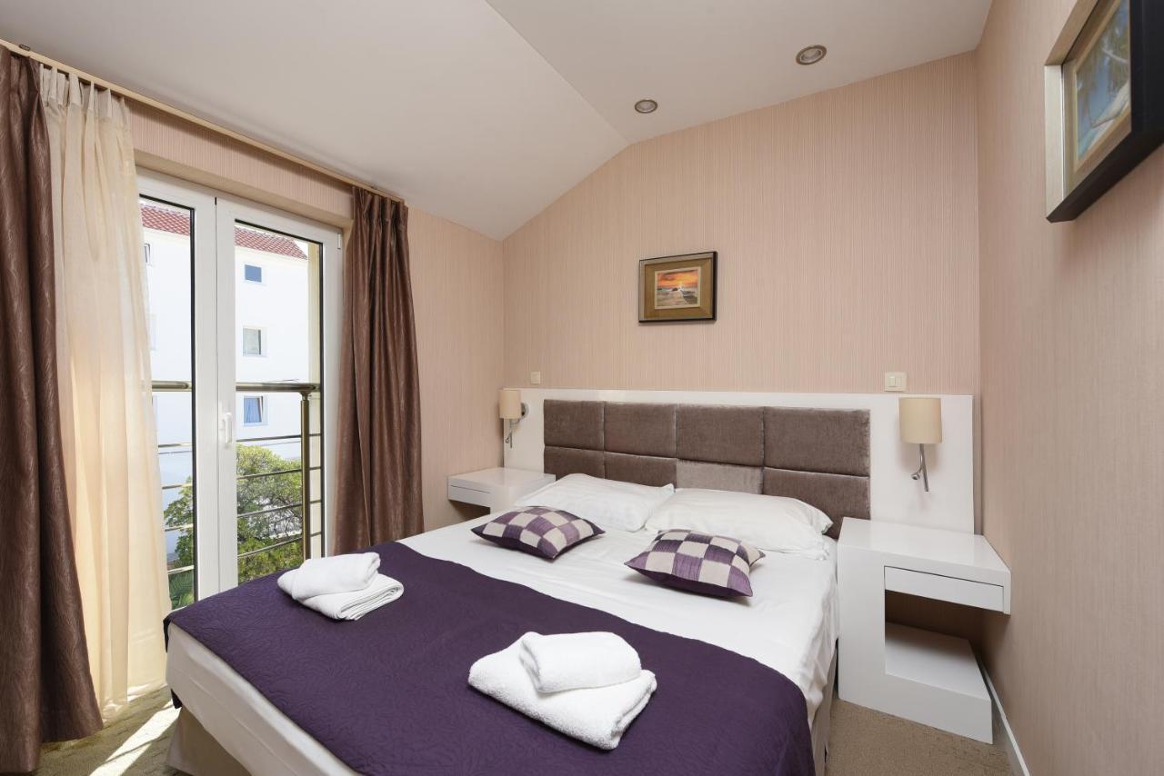 פג Family Hotel Zane מראה חיצוני תמונה
