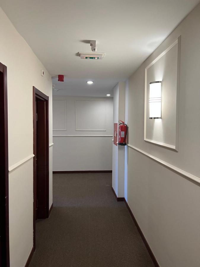 פג Family Hotel Zane מראה חיצוני תמונה